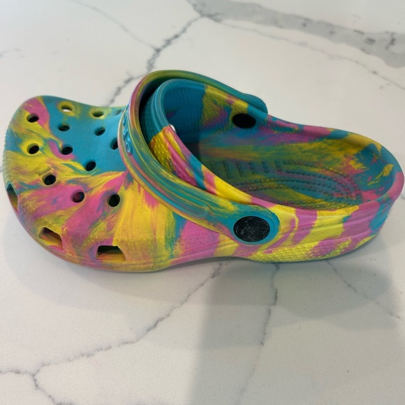 Crocs Kids' Multicolor Clogs - Picture 5 of 9